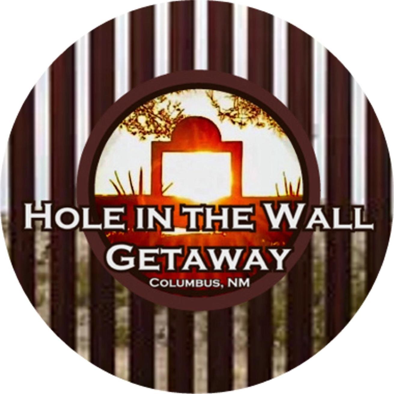 Hole In The Wall Getaway - Usa Mexico Border Bed And Breakfast Columbus Kültér fotó